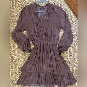 Reset dress size small